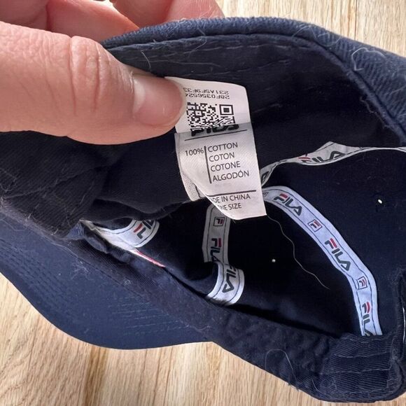 NWT NEW FILA Navy Blue Fila Heritage Cotton Twill Baseball Cap One Size gymwear - Picture 3 of 4